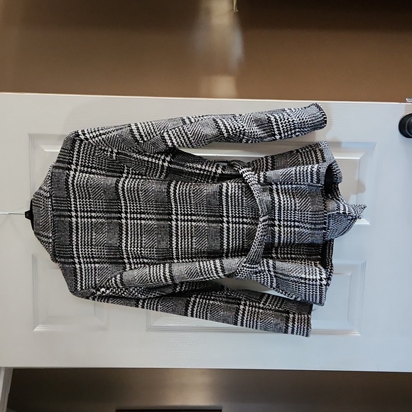 Womens Vine and Valley coat - Picture 3 of 4